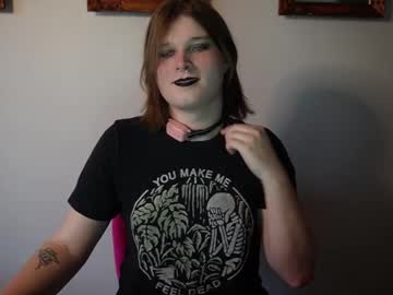 Otherpuppy • trans • Oregon, United States • public