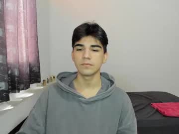 Pakun_ big cock cam stud 20 yrs streaming live