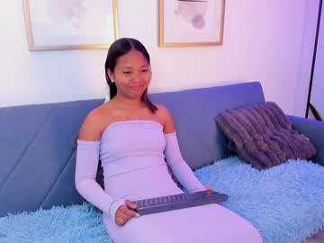 Paola_bloom_, G: play nipples + pinch nipples // att: 44 tokens // happy day guys! Paola say hi, im new girl??? ready for me ? - Multi-Goal : Thanks for your gift ?? #new #skinny #ebony #teen #smalltits, webcam photo