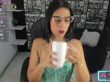 Paolaturner • glasses28y • Colombia • public