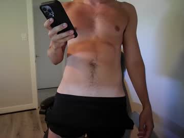Live cam performer Patrickshot streaming now