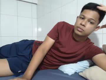 Live gay cam model Pedryosle51f21 yrs streaming now in HD