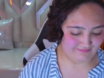 Peppy_tp, Playing with my breasts- #latina #new #daddy #bbw #bigass, webcam photo