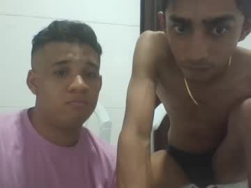 Pervertcouple_latin • softsex23y • MY COLOMBIA • public