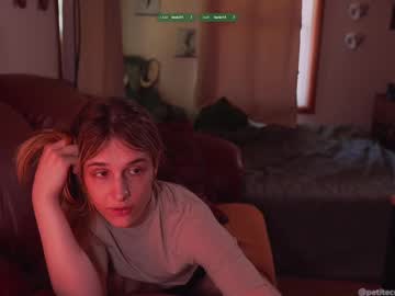 Petitecut • bigcock24y • United States • private