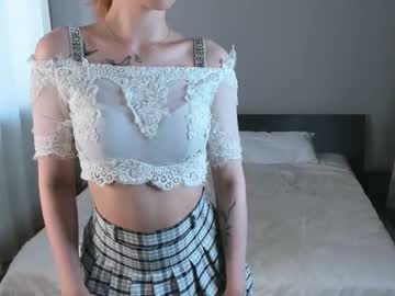 Phyllisash, 18 years old, Mysterious fox! #18 #teen goal: Take off white top and stay in bra    #new #shy #skinny [54 tokens remaining], webcam photo
