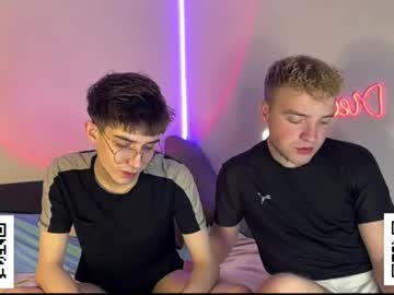 Live gay cam model Platon_lxs20 yrs streaming now in HD