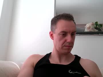 Ploki2000 • cumshow • Belgium • public