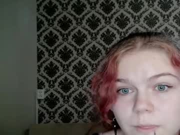 Poppy_sunshine, 18 years old, Welcome to Poppy_sunshine's #nonude #grwm #young, webcam photo