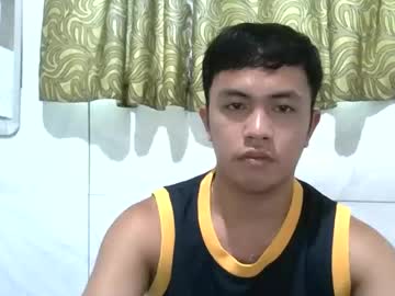 Skinny Asian cam girl Prettyririboy live in HD