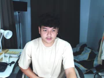 Skinny Asian cam girl Prince_killian | 24 yrs live in HD