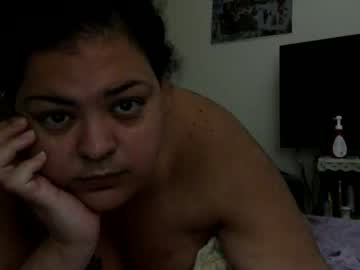 Squirting cam girl Princessginger14 age 35 yrs live now
