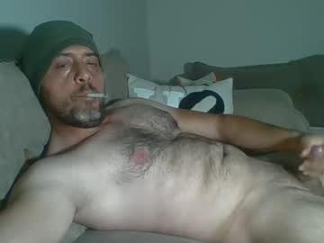 Live gay cam model Qual1ty35 yrs streaming now in HD