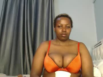 Queen_melanine • bigass • DREAMLAND • public