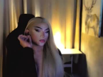 Queenarthalia • mistress23y • USA • public