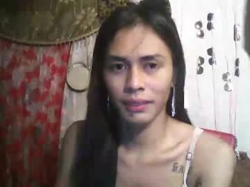 Skinny Asian cam girl Queenofshowsexchantdominaangel live in HD