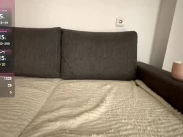 Quennacolbourne, 18 years old, Goal:Slowly lick my lips Hi, if you liked my show and you're interested in seeing all my beauty, click the private button. #new #18 #shy #young #blonde [20 tokens remaining], webcam photo