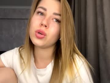 Quianasaliba, 19 years old, Goal : Biggest smile ever mrrr! Are you WellCum! #shy #bigboobs #teen #young #blonde [15 tokens remaining], webcam photo