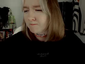 Raiingurl • nora22y • The Country of Bears and Vodka • public