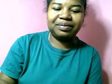 Raisssaaa • anal • MAYOTTE • public