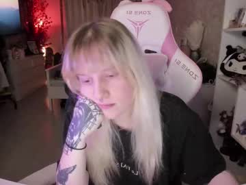 Rapunzel_cute, 20 years old, Always ready to have fun with you <3  // GOAL: Hi Rapunzel :3 [15 tokens left] #shy #young #teeny #smallboobs, webcam photo