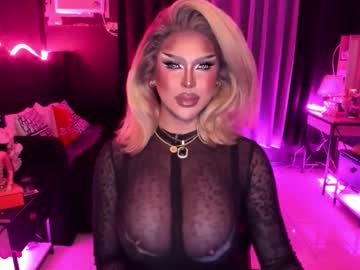 Skinny Asian cam girl Real_dom_phuta live in HD