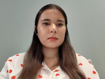 Reathavanbuskirk, 18 years old, Goal:Unbutton the bra and Dance with naked back<: My name is Anna/  #new experience to me, hope it turns out well :3  #bigass  #young  #18 #shy [333 tokens remaining], webcam photo