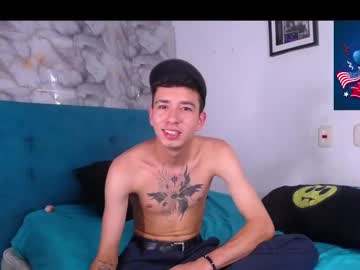 Red_isaac big cock cam stud 18 yrs streaming live