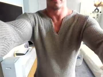 Redrabbitstories big cock cam stud 39 yrs streaming live