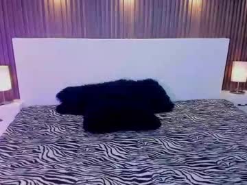 Squirting cam girl Renatacors1 age 29 yrs live now