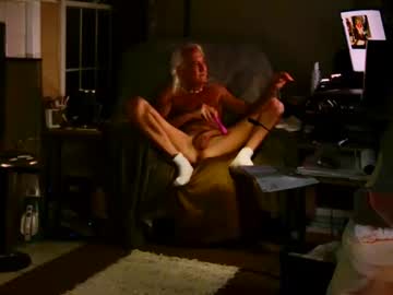 Live twink cam Ricks4fun, age 65 yrs nude and streaming