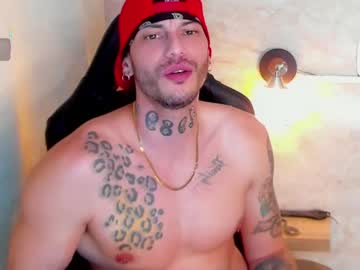 Ricky_santos_ • bigcock29y • Colombia • public