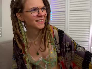 Rin_skylar, 22 years old, GOAL: sexy dance [200 tokens remaining] #bigass #18 #skinny #deepthroat #blowjob, webcam photo