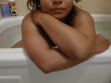 Skinny Asian cam girl Rizzbizzy live in HD