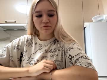 Rosy_mirage, 18 years old, Goal Lift up my top and show my bra…<: My name is Anna #new , new experience to me, hope it turns out well :3  #skinny #young #18 #shy [103 tokens remaining], webcam photo