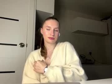 Rudymarohl, 18 years old, Hello im Kessy! Goal - change outfit! #new #teen #shy #18 #blonde [0 tokens remaining], webcam photo