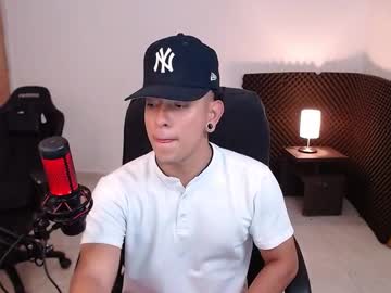 Live twink cam Saenz_hotx, age 25 yrs nude and streaming