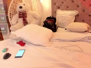 Sagitariuus_girll • bigboobs32y • Colombia • public