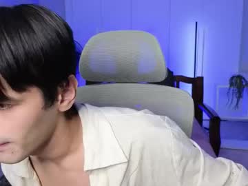 Saintlauren1, 19 years old, new here! lets try to cum together! #new #twink #cut #skinny #cum [700 tokens remaining], webcam photo