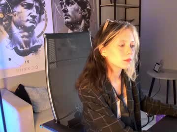 Sakurabliss, 20 years old, GOAL: show feet [55 tokens remaining] Welcome to my room! #feet # #new #teen #skinny, webcam photo
