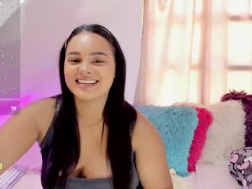 Squirting cam girl Samanta_lv age 24 yrs live now