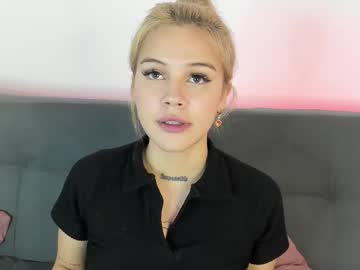 Samantha_browwnn, 21 years old, GOAL: twerk with panties on???? [150 tokens remaining] How good you are here! Let's play, leave tip to smile ?, don't forget to follow me #latina #18  #blonde #new  #natural, webcam photo