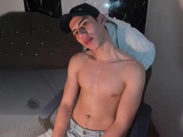 Live cam boy Sammuel2004 – Hot Male Cams