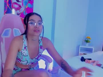 Sammy__rose, GOAL: ?IN doggy + Spank Assx4? [30 tokens remaining] ??Welcome to my room: RED PASSION DAY  ?? #teen #smalltits #18 #daddysgirl #new, webcam photo