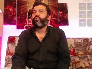 Hairy cam model Santi_ruiz22, 33 yrs live now