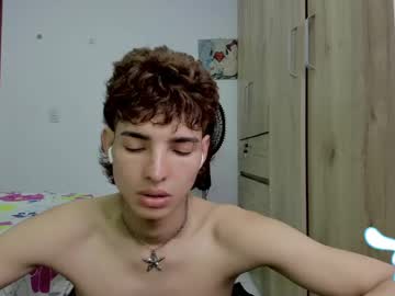 Santy_kitty, GOAL: dance naked [500 tokens remaining] Le'ts have fun #twink #femboy #cum #18 #thin, webcam photo