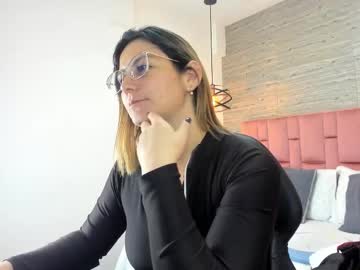 Sarahdeyvis, 32 years old, GOAL IS CREAM IN MY BODY??? - Goal is : oil in my ass #new #lush #bigass #latina #cum, webcam photo
