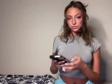 Savannaluv, hiiiii firsttt day ! #new #18 #teen #young #natural, webcam photo