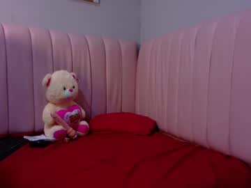 Scarleetthot, 22 years old, You want to milking me and get my milk TIP GOAL Rub my sweet pussy closely  #latina #new #smalltits #skinny #natural [0 tokens remaining], webcam photo