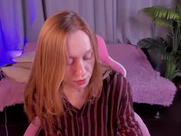 Seavia, 23 years old, take off top and teasing boobs [83 tokens left] #new #teen #daddy #bigass #natural, webcam photo